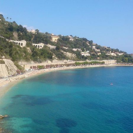 Les Flots Lägenhet Villefranche-sur-Mer Exteriör bild